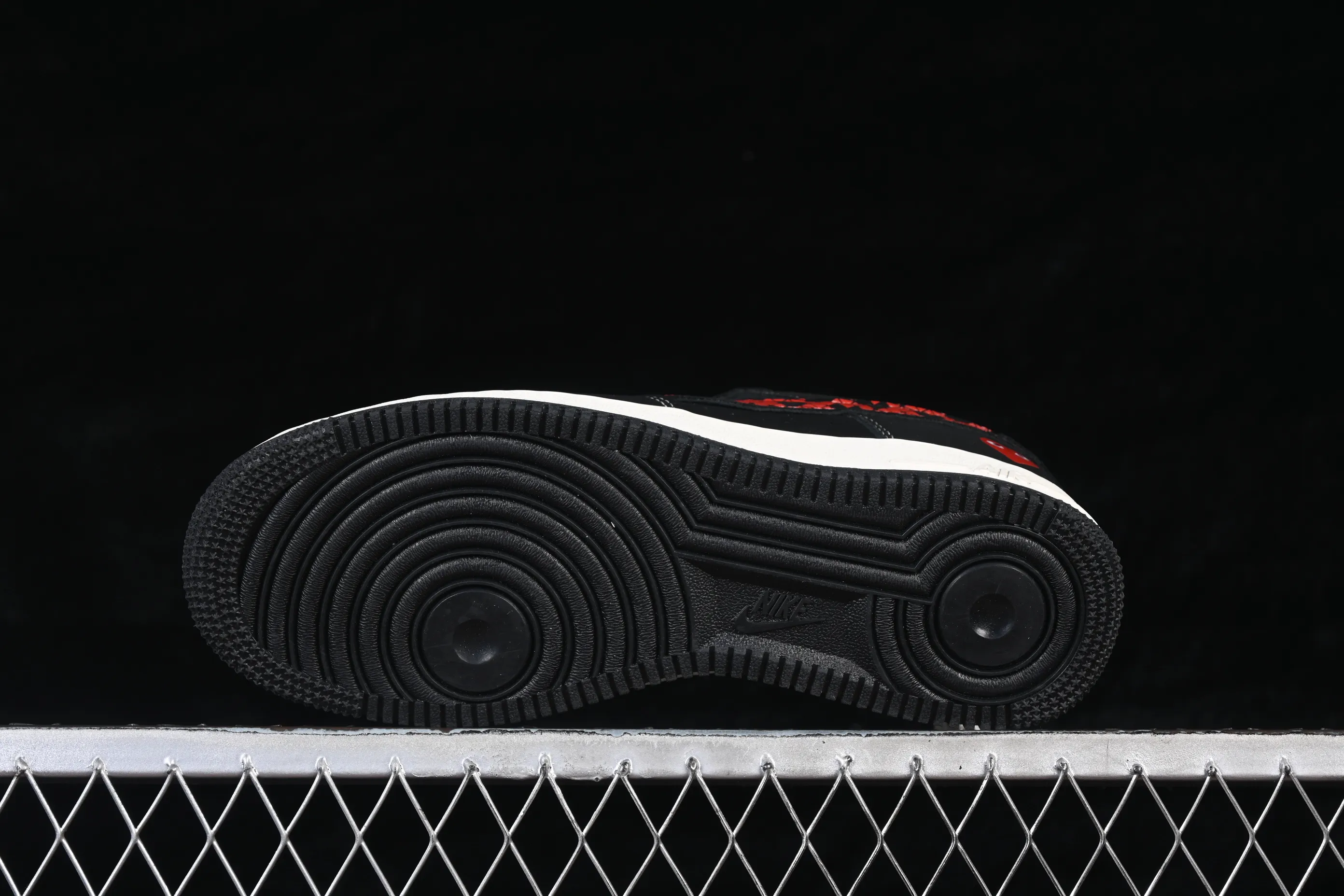 All categories Nk Air Force 1 Air Force series Nk Air Force 1 Low Air Force low-top Nike Air Force 1'07 Low Rei Kawakubo co-branded matte black and red love Air Force 1 low-top casual sneakers LD1999-007